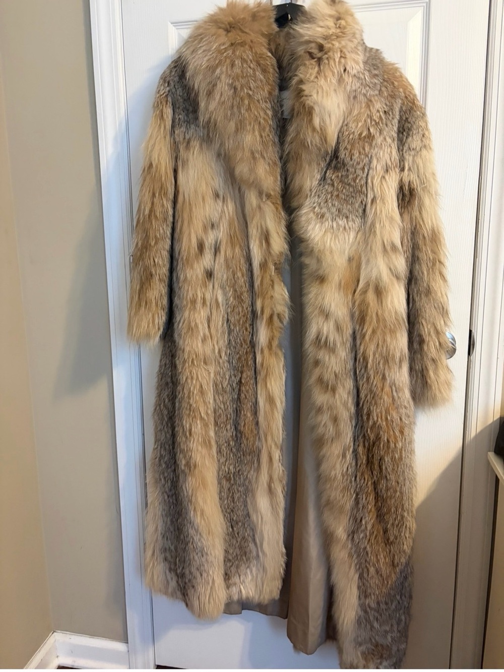 Vintage Peter Duffy New York Genuine Lynx Fur Coat Full Length - Picture 2 of 4